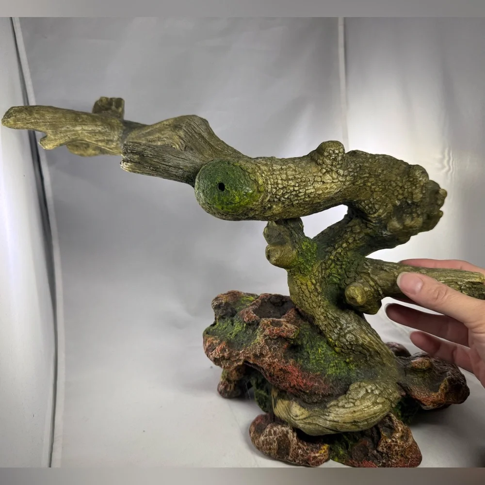 Large Resin Reptile Climbing Branch Hide Decor